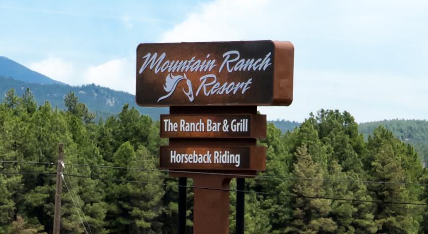 Mountain Ranch Resort At Beacon Hill 威廉斯 外观 照片